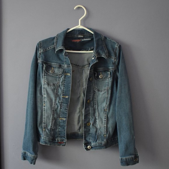 Wrangler Denim Jean Jacket (Authentics Collection) - Picture 1 of 9